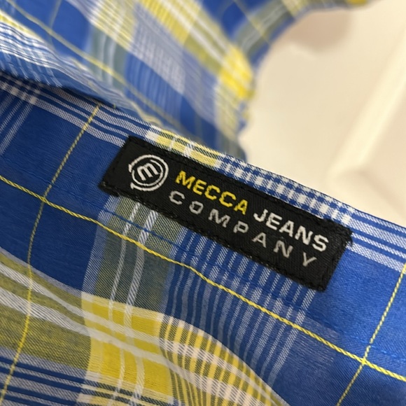 MECCA JEANS short sleeved button down. Size M. - Picture 8 of 10